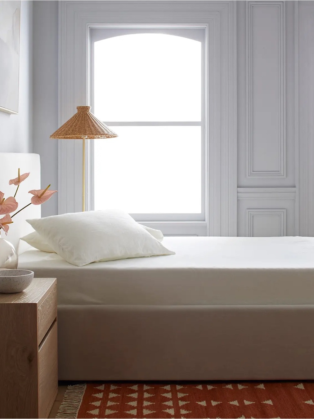 NWOT Quince European Linen Fitted Sheet Set